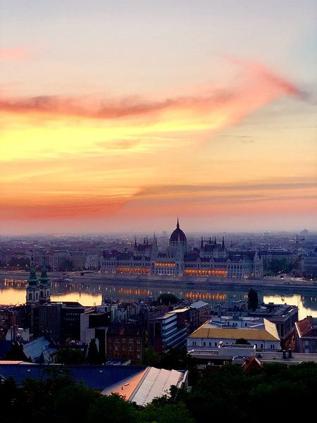 Budapest by Hello Pompoyo