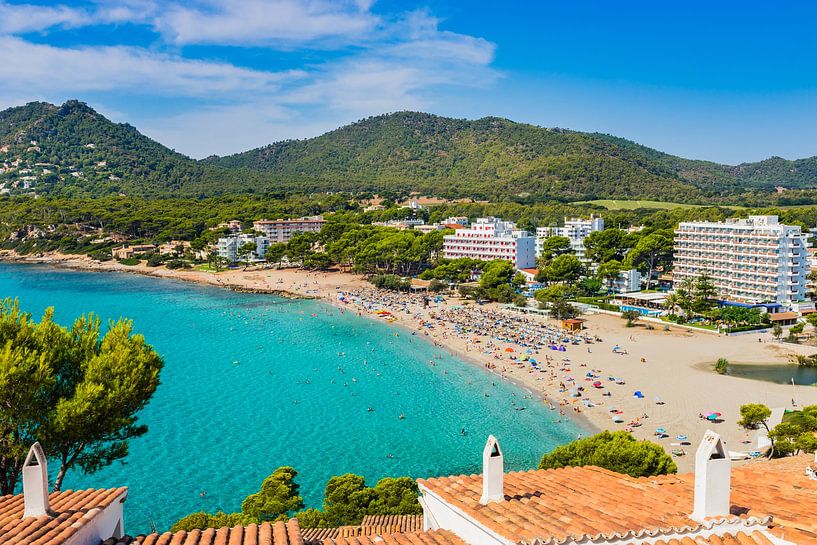 Mooie kust baai van Canyamel strand, Mallorca eiland, Spanje Middellandse Zee van Alex Winter