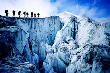 Bergsteiger auf den Moiry Gletscher, Schweizer Alpen. von Menno Boermans