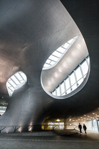 Bahnhof Arnheim von Jim van Iterson