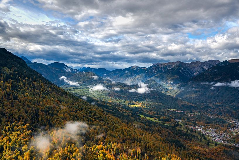 Garmisch-Partenkirchen van Tim Lee Williams