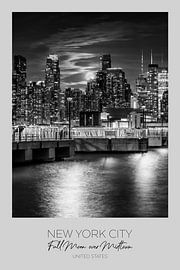 À la une : NEW YORK CITY Pleine lune au-dessus de Midtown Manhattan