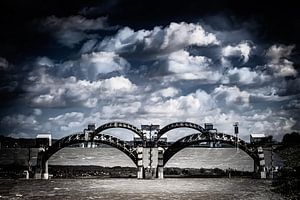 De stuw in de Rijn bij Driel (double exposure) van Eddy Westdijk