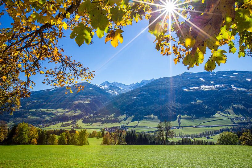 Sonniger Herbsttag in Schladming-Dachstein von Coen Weesjes