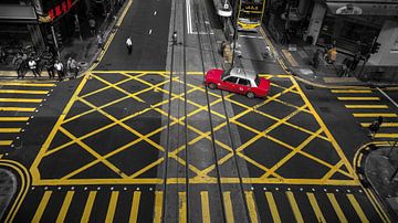 Hong Kong intersection by Yannick Karnas