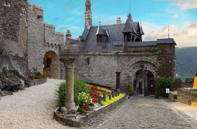 Cour intérieure du château fort de Cochem par Jan Schneckenhaus