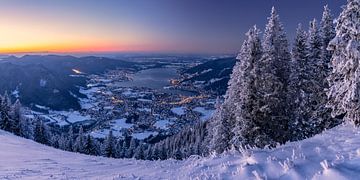Winterpanorama Tegernsee in Bayern von Achim Thomae Photography