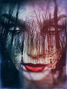 The face in the winter forest von Gabi Hampe