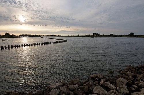 ondergaand Hollands rivierenlandschap  ( Lek)
