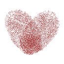 Empreintes digitales cœur rouge (Valentine amour cœur amour rouge positif amour) par Natalie Bruns Aperçu