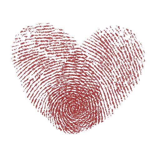 Rood hartje van vingerafdrukken (Valentijn liefde hartje verlieft rood positief verlieft houden van)