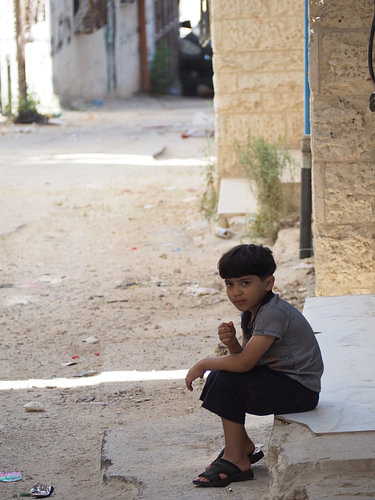 Palestinian boy in the Jalazone refugee camp (Palestine)