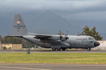 Lockheed C-130H Hercules de la Garde nationale aérienne du Missouri. sur Jaap van den Berg