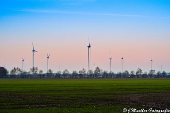 Windmühlen im Sonnenuntergang
