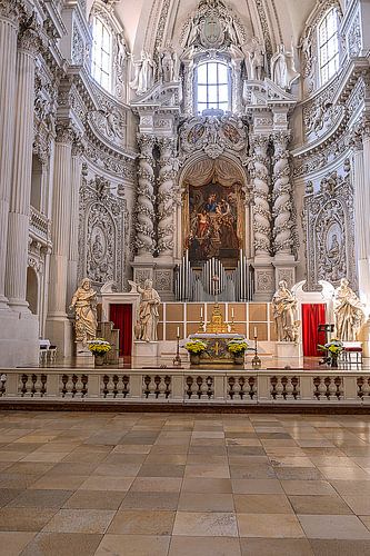 Beieren : Theatinerkirche München