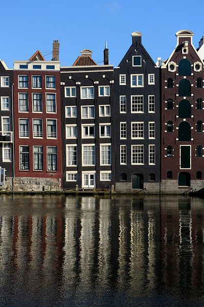 Maisons de canal sur le Damrak à Amsterdam par Merijn van der Vliet