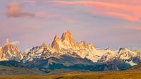 Fitz Roy berg bij zonsopgang van Dieter Meyrl thumbnail