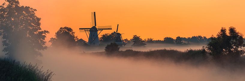 Sonnenaufgang in Ten Boer von Henk Meijer Photography