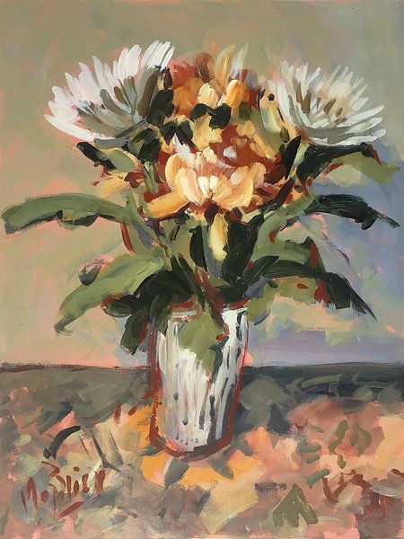 Chrysanthemums in ribbed vase by Nop Briex