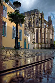 reflections achter de Dom van Verliefd op Utrecht