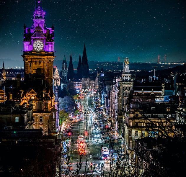 Edinburgh by Hello Pompoyo