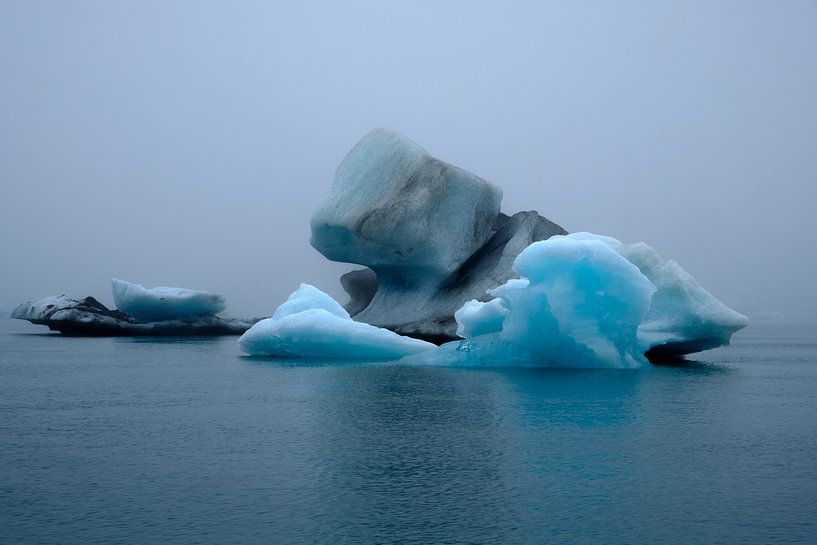 Het gletsjermeer Jökulsárlón in IJsland van Yolande Tump