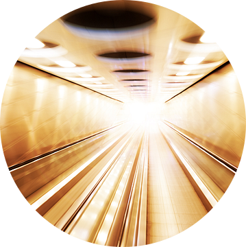 Tunnel van licht van Dennis van de Water