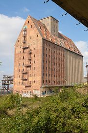 Reichseinheitsspeicher Magdeburg before refurbishment by t.ART
