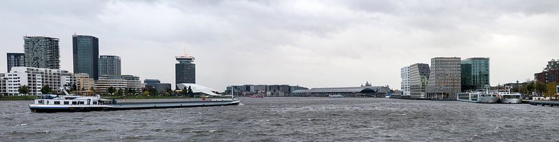 Storm Ciarán (Ciaran) high water Het Ij Amsterdam by Richard Wareham