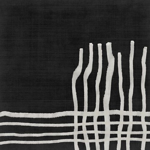 Abstraktes Kunstwerk in Schwarz mit Texturen und Pinselstrichen