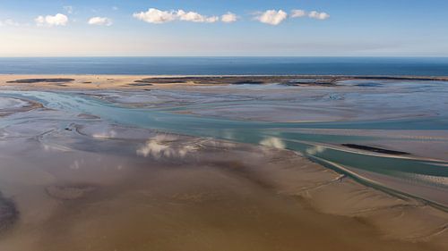 Wadden Sea near  Vlieland by Roel Ovinge