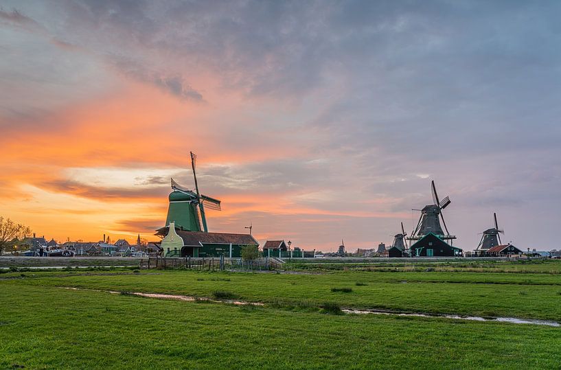 Sunset on the Zaanse Schans by Jeroen de Jongh