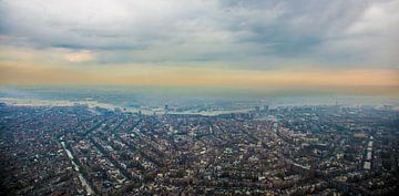 Amsterdam aan het eind van de grachtengordel vanuit de lucht