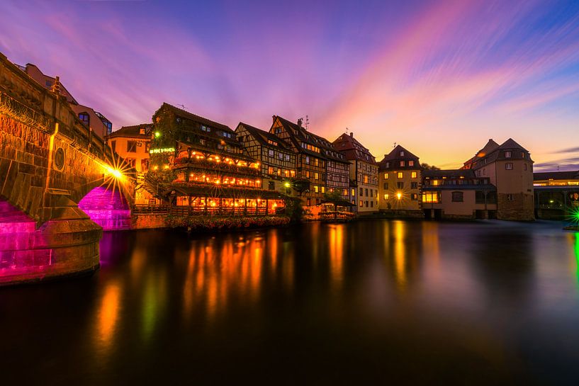Sonnenuntergang in Straßburg von Maikel Brands