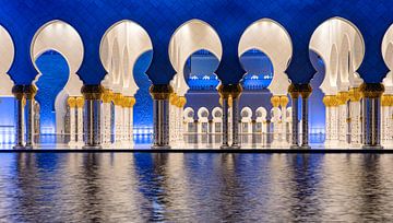 De bogen van de Sheikh Zayed-moskee in Abu Dhabi