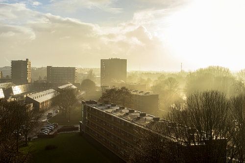 Fel licht boven Groningen (Nederland)