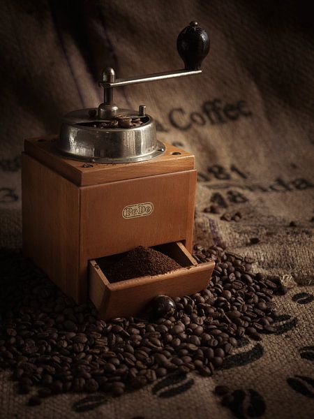 It's time for "Coffee" (1) by Mariska Vereijken