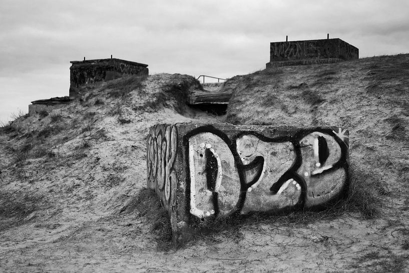 Bunker der Nationalen Volksarmee in Ahrenshoop, Darß von Jörg Hausmann