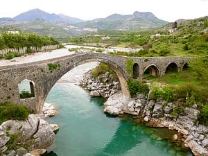 Pont Mesi en Albanie, près de Shkrodër