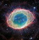 Ringnevel van NASA and Space thumbnail