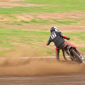 dust line by Johann Pavelka