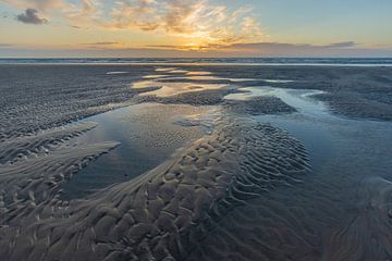 The beach by Douwe Schut