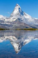 Spiegelung des Matterhorns im Bergsee