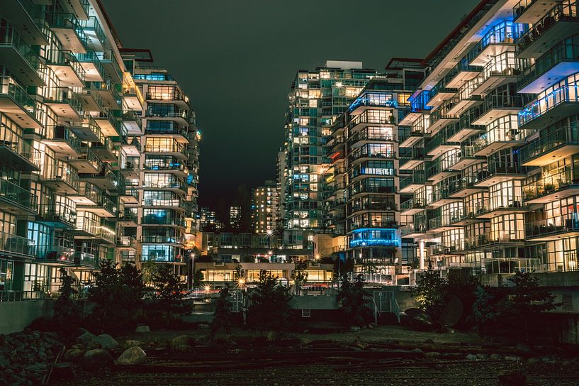 Vancouver by Hello Pompoyo