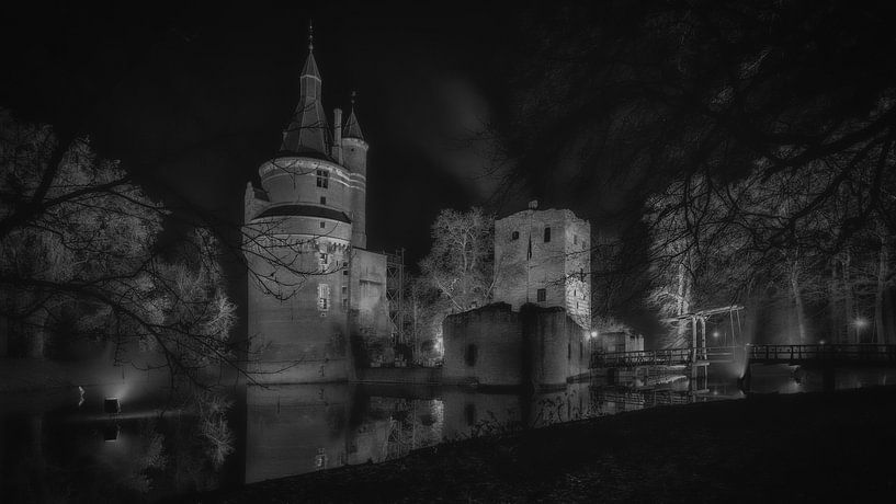 Château Duurstede avec tour (N/B) par Mart Houtman