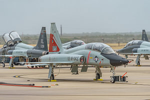 U.S. Air Force Northrop T-38C Talon mit Sonderlackierung.