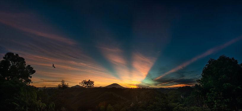 Volcano Gunung Agung - sunrise Bali by Ellis Peeters