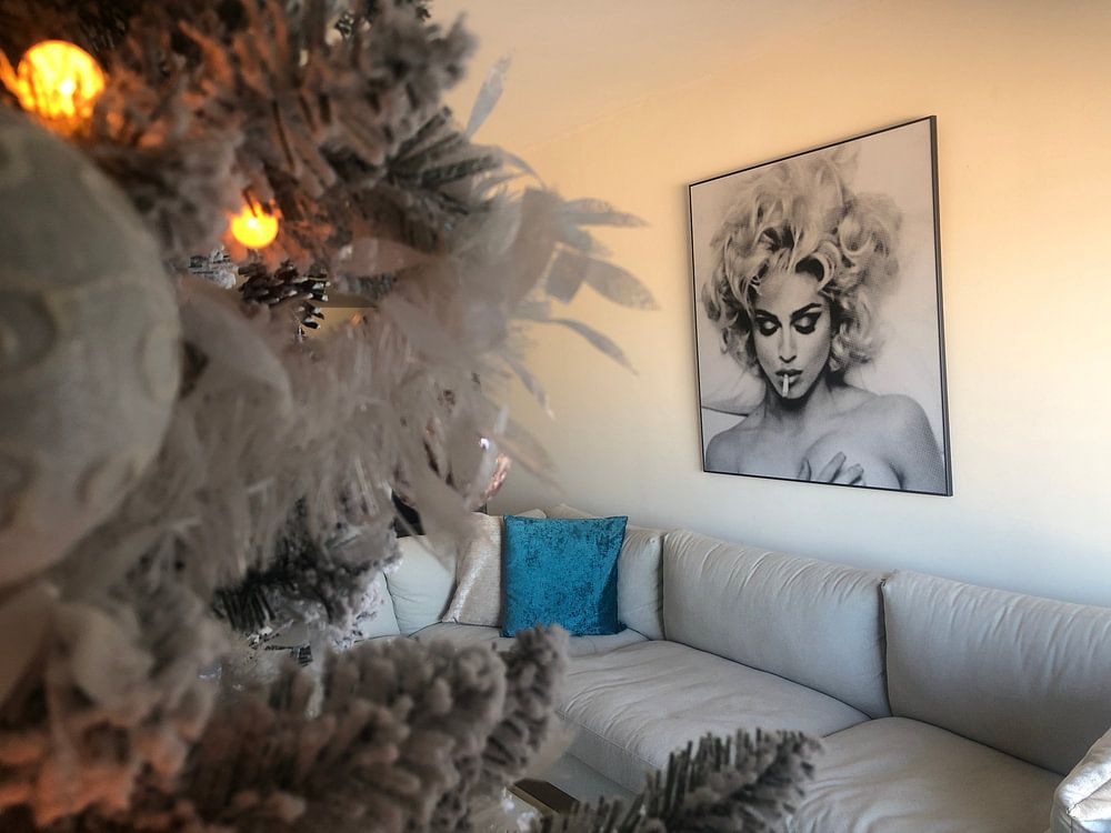 In bed with Madonna  von Herman de Langen 