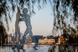Molecule Man Berlin Treptower Park