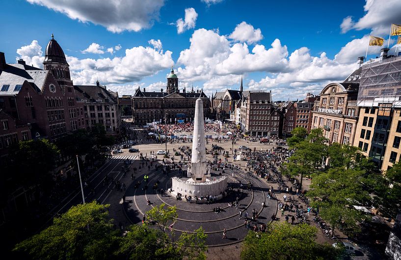 De Dam, Amsterdam by Emil Cobussen